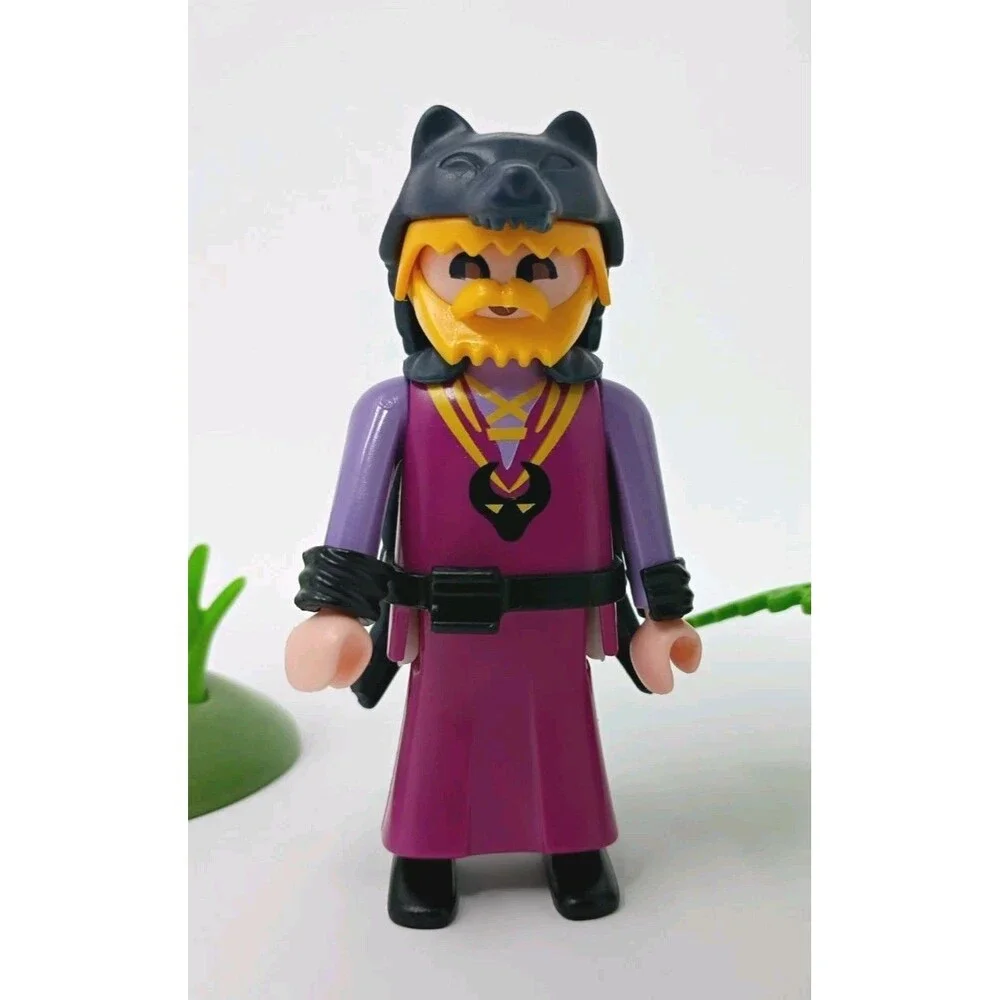 Playmobil 3944 Druid Wizard Magic Enchanted Forest Incomplete